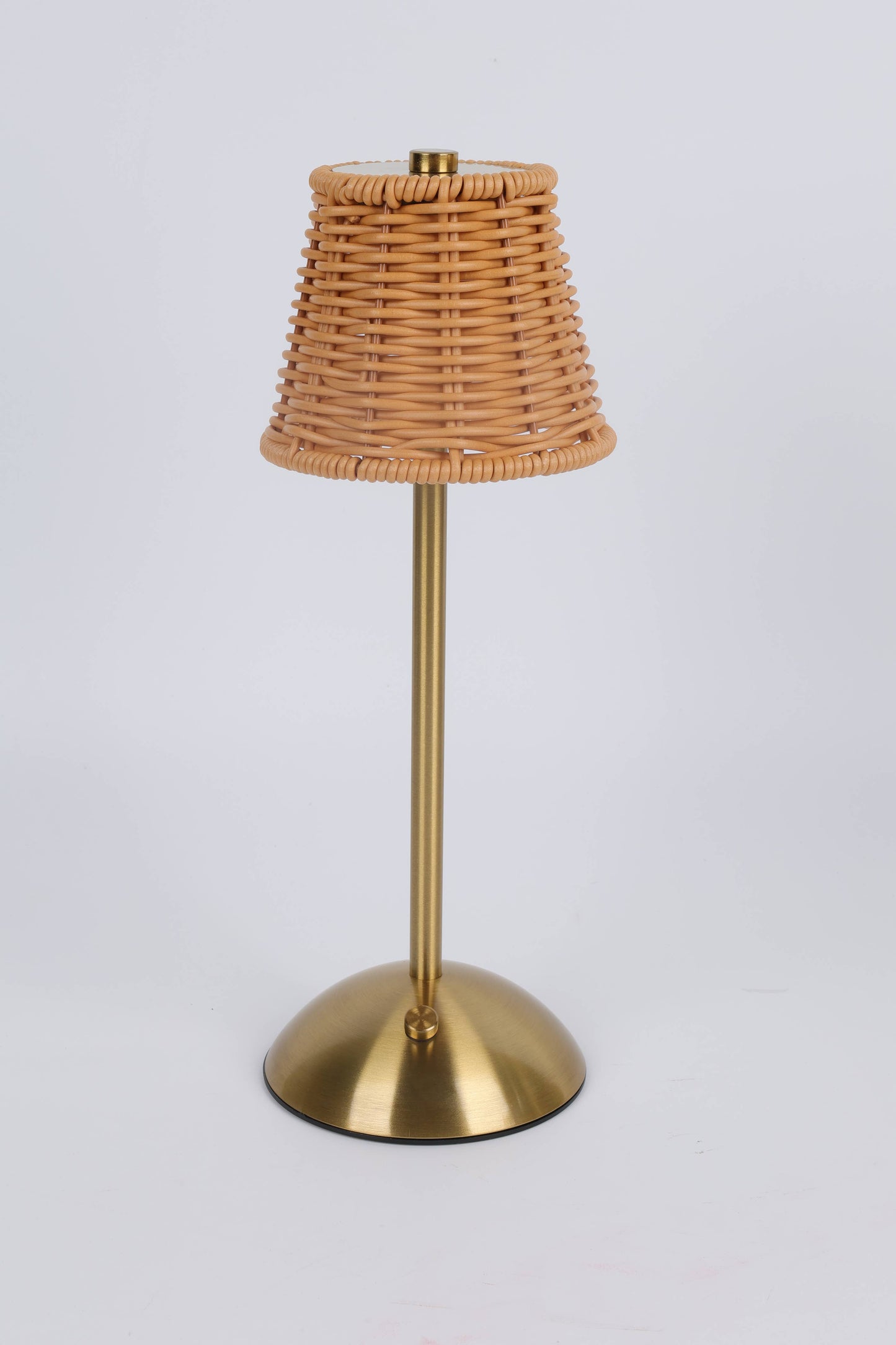 Rechargeable Rattan LED Lamp – Black or Gold- Retail Pack