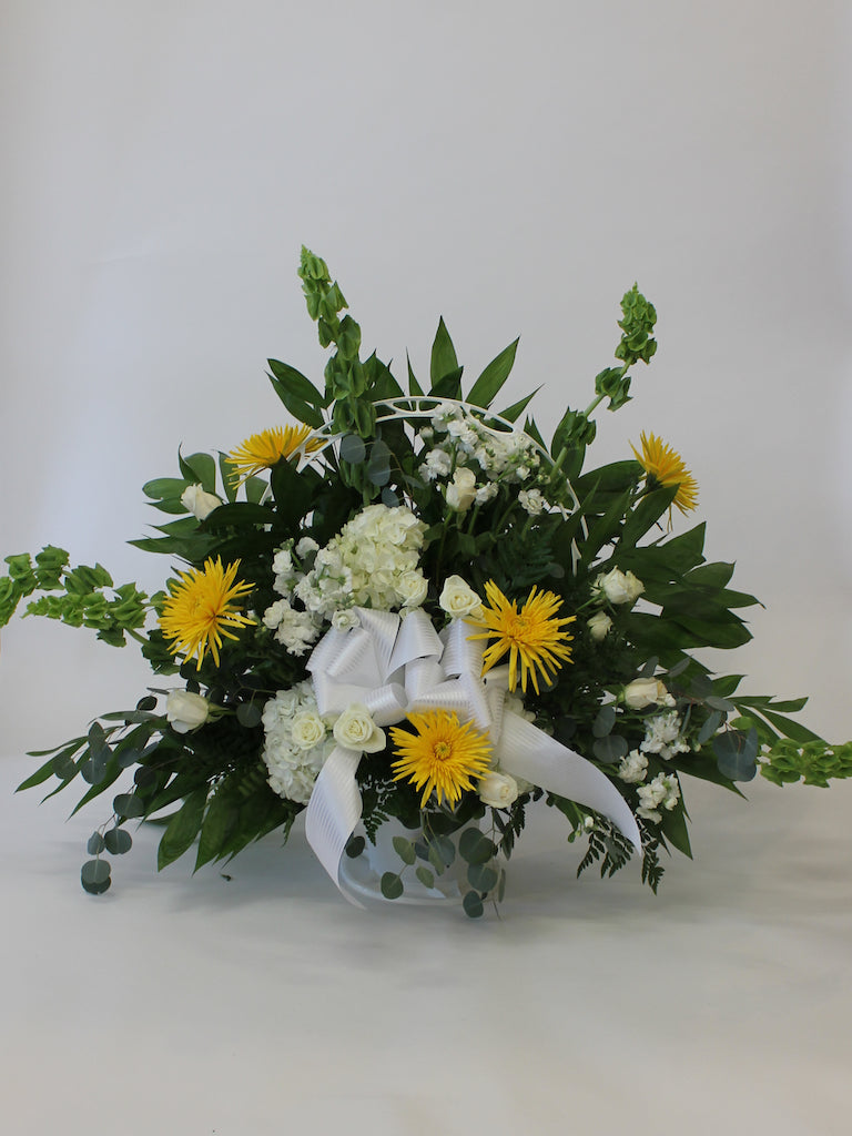 Standing Sympathy Basket